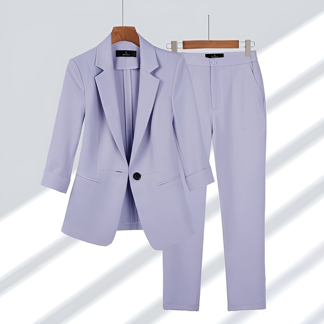 Anniken™ | Tidløst blazer- og bukse-sett for stil og komfort