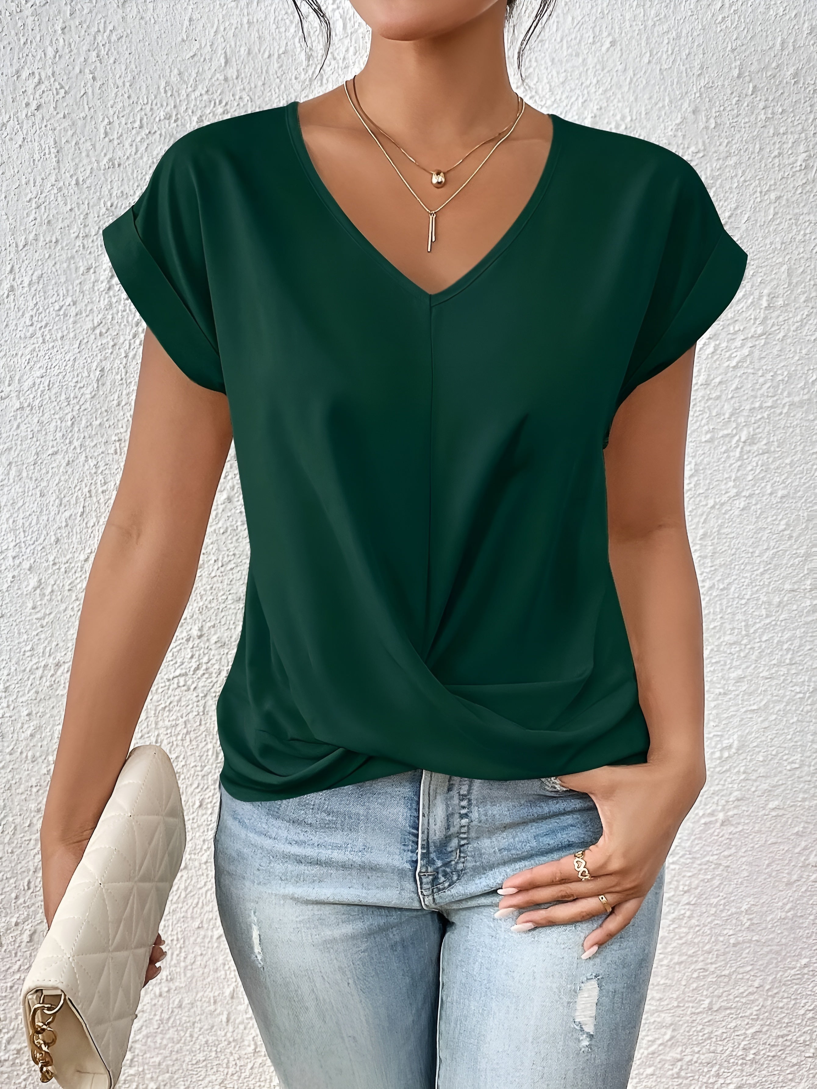 SOFIA - CASUAL T-SHIRT MED SWEETHEART-HALSING