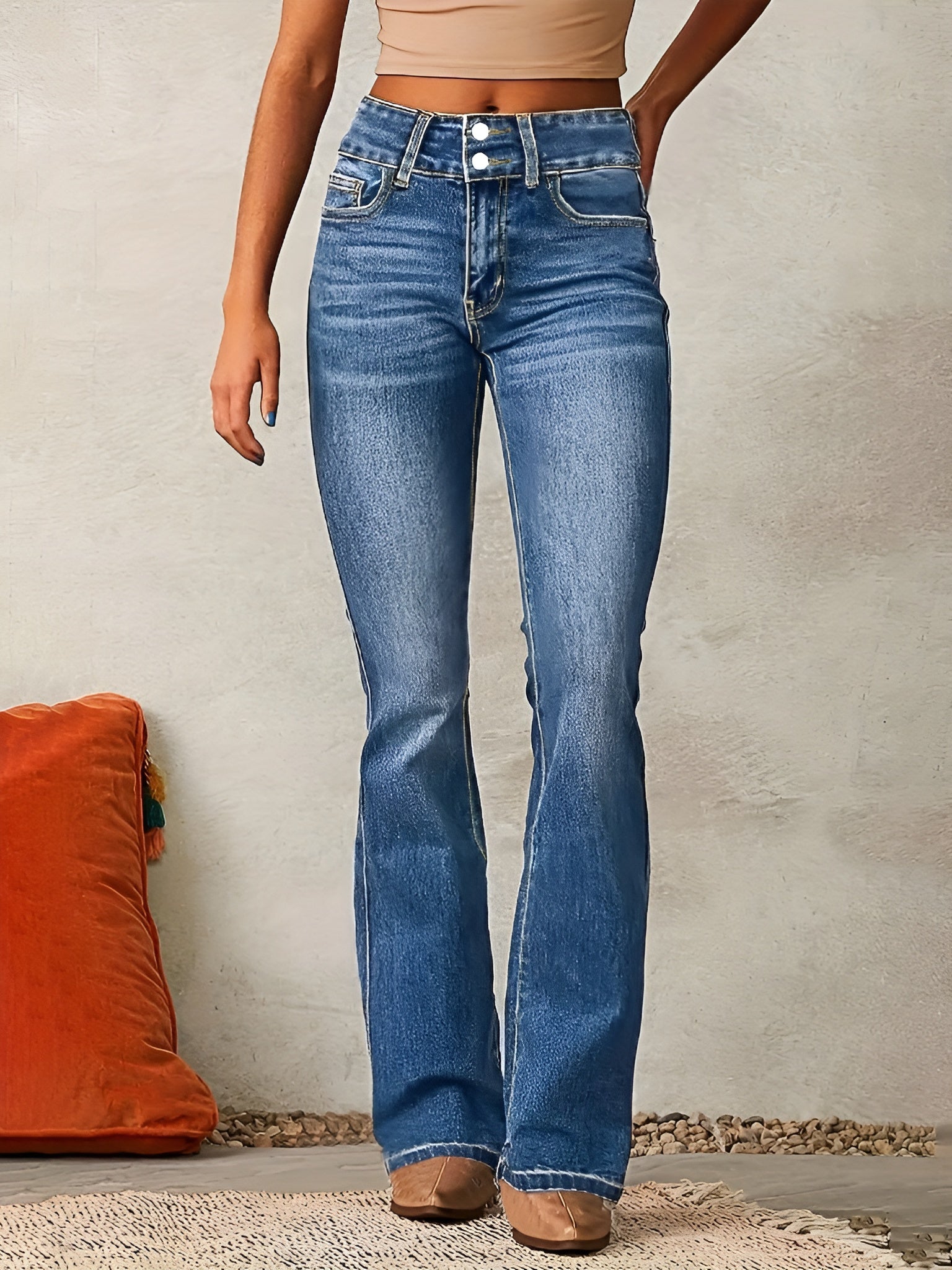Freja | High Waist Flared Jeans med Høy Midje